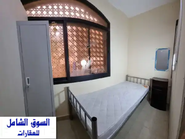 مساحات عمل ذكية: بارتشنات وغرف صغيرة للإيجار...