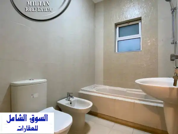 للبيع شقة فاخرة جداً في الجاردنز | طابق أخير مع رووف وتراسات | تشطيبات سوبر ديلوكس 235م | إطلالة رائعة #9957