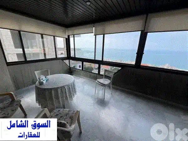 فرصة العمر في فقرا: مبنى تجاري وسكني للبيع على الطريق الرئيسي | استثمار استثنائي