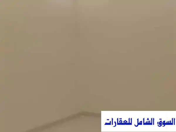 شقة فاخرة للإيجار جنوب عبدالله المبارك ق6 | أول ساكن | 3 غرف ماستر | مصعد ومواقف | لعائلة كويتية صغيرة