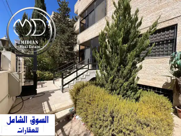 شقة أرضية فاخرة للإيجار بخلدا 220م | حديقة وتراس 150م...