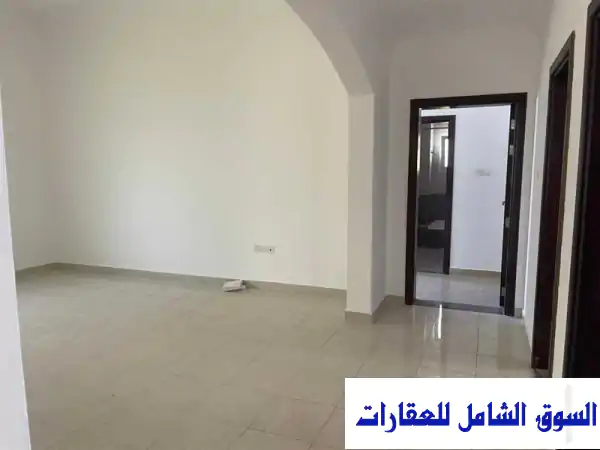 فيلا مودرن فاخرة للإيجار بالعزرة، الشارقة | 4 غرف ماستر، 5500 قدم مربع، صيانة مجانية 139,900 درهم