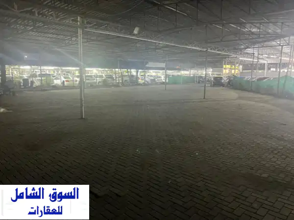 معرض سيارات فخم للإيجار في عجمان - 10,000 قدم² - موقع استراتيجي لأنشطة السيارات