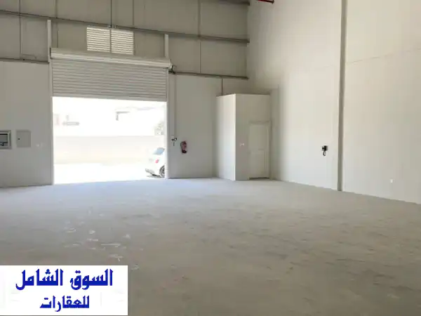 فرصة استثنائية: مخزن تجاري جديد للإيجار بأبوظبي...