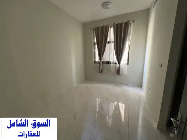 استوديو للإيجار السنوي في الجرف 3 عجمان: مساحة...