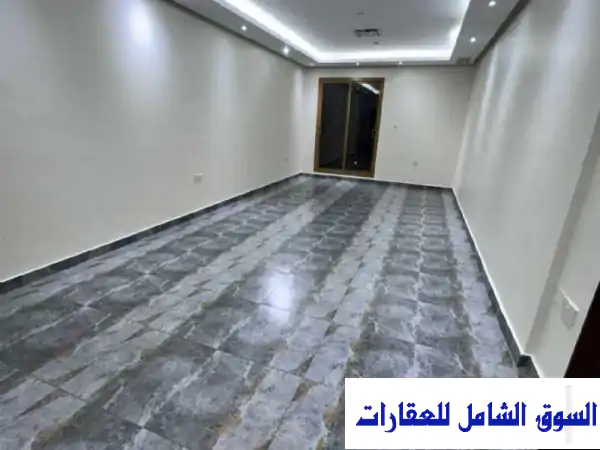 شقة عصرية للإيجار بالرميثية، حولي | 3 غرف (ماستر) | 150م²...