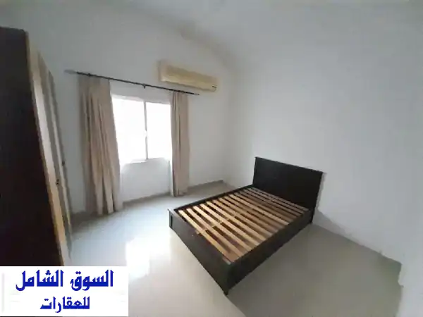 فرصة ذهبية بالحد! شقة مفروشة بالكامل للإيجار - غرفتين وحمامين بسعر 200 دينار بحريني فقط | عقارات البحرين