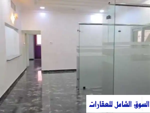 مكتب أحلامك للإيجار في السالمية - الكويت | 3 غرف و2 حمام...