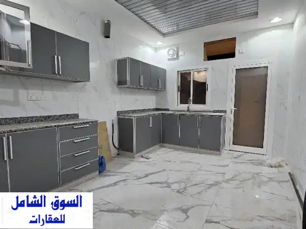 شقة العمر بالحد الجديدة، البحرين | أول ساكن (230م²) | ميزتها الذهبية: قابلة للقسمة لشقتين! | سعر مغرٍ 76 ألف د.ب.