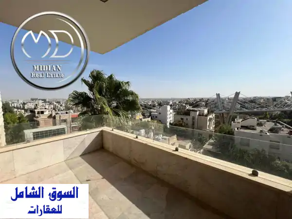 شقة طابقية فاخرة للإيجار في جبل عمان | 320م سوبر...