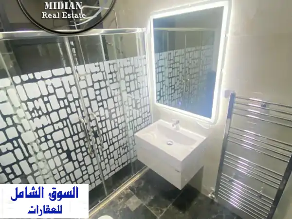 شقة أرضية فاخرة للإيجار بضاحية الأمير راشد | 240م + تراس خاص 50م | مدخل مستقل (إعلان 8495)