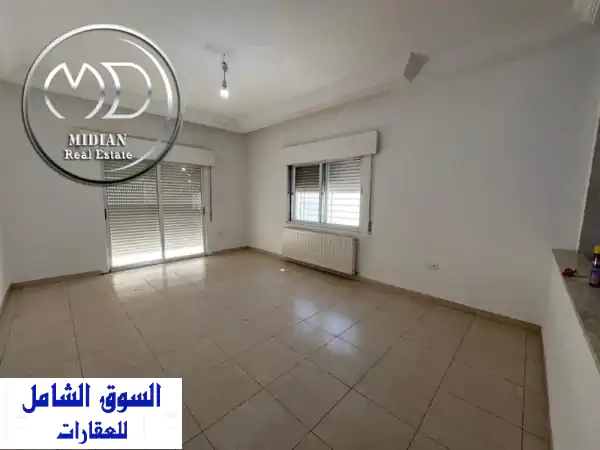 رقم الاعلان 9629 شقة شبه أرضي للبيع ضاحية الرشيد...