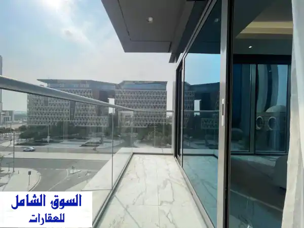 للإيجار شقة فندقية فاخره في موقع مميز في لوسيل...