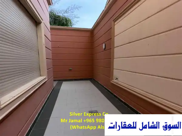 منزلك المثالي ينتظرك! شقة 3 غرف نوم أنيقة للإيجار في الفنطاس، الأحمدي - 500 د.ك فقط!