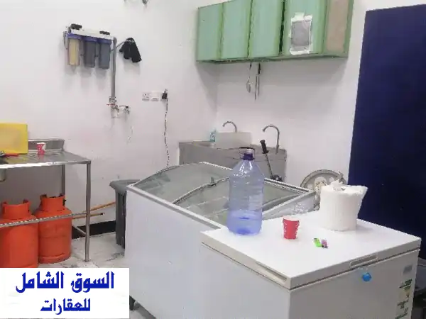 فرصة استثمارية: بوفيه مجهز للتقبيل أو...