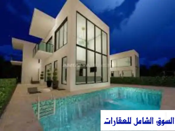 فيلا فاخرة جديدة للبيع في أم قرن، أم الظعاين |...