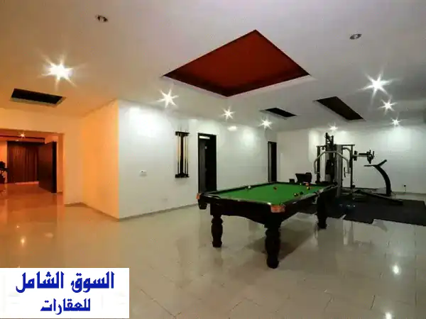 شقة أحلامك: 3 غرف نوم فسيحة ومفروشة بالكامل مع خدمة يومية للإيجار في السالمية | حصرياً للمقيمين الأجانب | قرب هوليداي إن و AUK