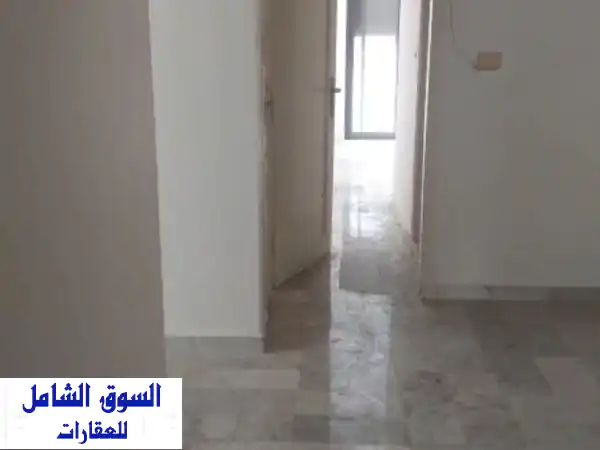 شقة فاخرة للإيجار في قلب بيروت: الحمرا - كليمنصو | 220م، 3 نوم، 5 حمامات، موقع استثنائي