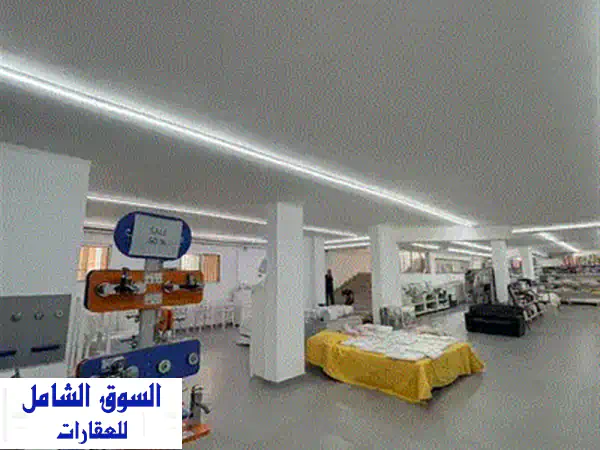 امتلك استثمارك الذهبي: مستودع فسيح 400م² في قلب الأشرفية – بيروت | موقع استراتيجي لا يُعوّض (AC1125)