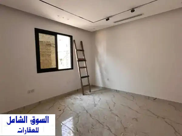فيلا أول ساكن للإيجار السنوي في عجمان - الزاهية | تصميم عصري ومساحات عائلية مثالية