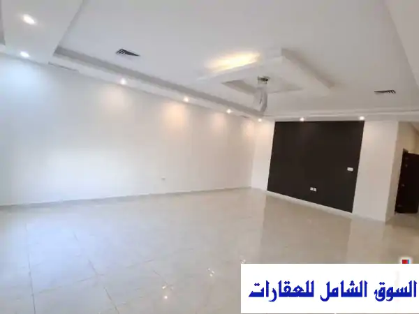 دور اول في الفنيطيس 4 غرف جميعها ماستر للإيجار...