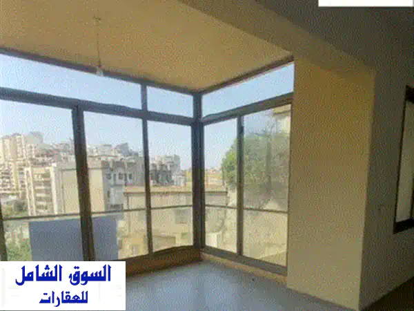 شقة سيمبلكس فاخرة للبيع في ديك المحدي، المتن | 250م² | جاهزة للسكن، طاقة شمسية، ومخزن 180م²