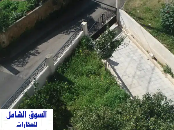 إيجار غرفة 100م متعددة الاستخدامات: سكن فاخر وتخزين مرن بمدخل مرآب مباشر!