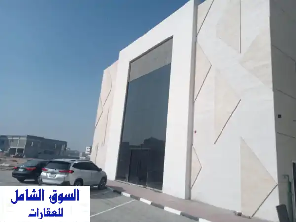 مستودع للإيجار في الجرف الصناعية عجمان مع...