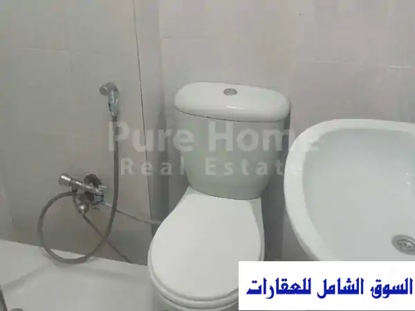 فرصة استثنائية! ستوديو مفروش فاخر للإيجار في رشدي، شارع سوريا - الإسكندرية | تشطيب سوبر لوكس ومكيف بالكامل