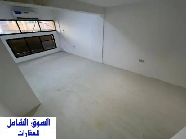 فرصة ذهبية: محل تجاري طابقين للإيجار بالرميلة، عجمان...