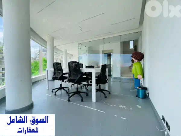 فرصة استثنائية: مكتب فخم للإيجار 100م² في قلب...