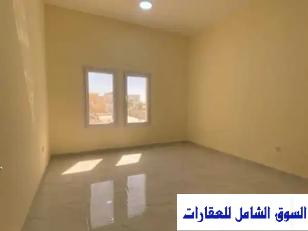 فرصة ذهبية! شقة فاخرة أول ساكن للإيجار بالروضة الحمامة، الظعاين | 3 غرف نوم | شامل الفواتير 6000 ريال