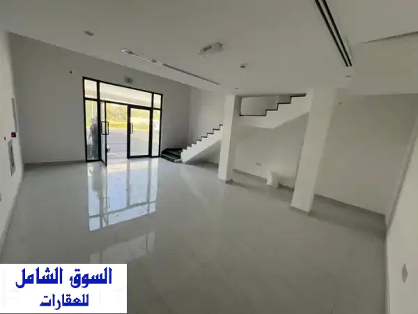 فرصة ذهبية: محل تجاري ميزانين أول ساكن...