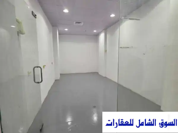 مكتب مودرن فخم للإيجار بالسالمية - 20م² - تشطيب سوبر لوكس - استلام فوري بـ 350 د.ك!