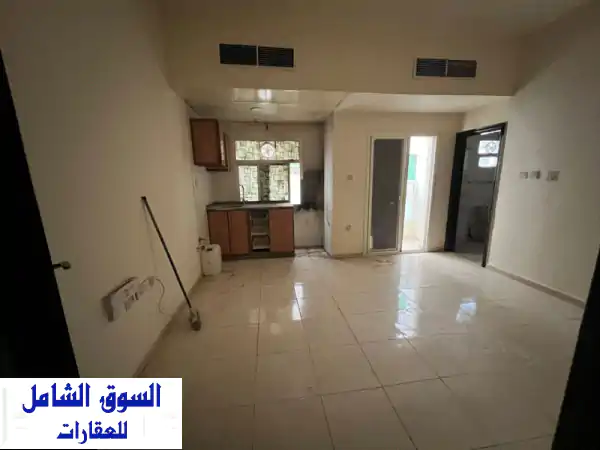 للإيجار السنوي في النعيمية 2 شارع الملك فيصل...