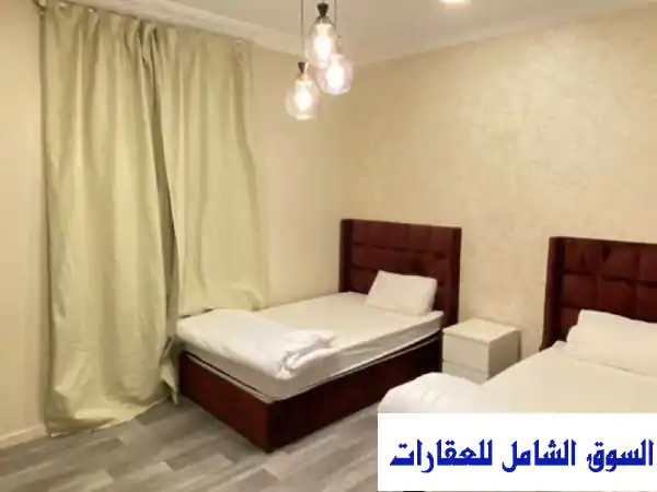 ملاذك الفاخر بقلب جدة: شقة مفروشة للإيجار الشهري بحي الحمراء | 3 غرف | دقيقة لشارع فلسطين