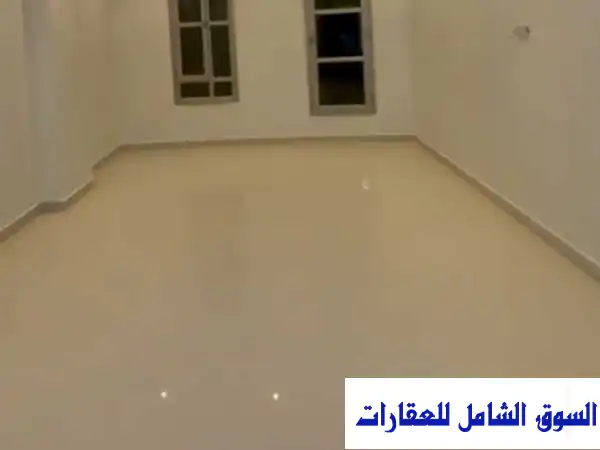 ✨ فرصة ذهبية بسلوى: دور أول فاخر بمصعد - 4 غرف نوم، مساحات 500م²، تشطيب سوبر ديلوكس! شامل الماء والكهرباء والتكييف