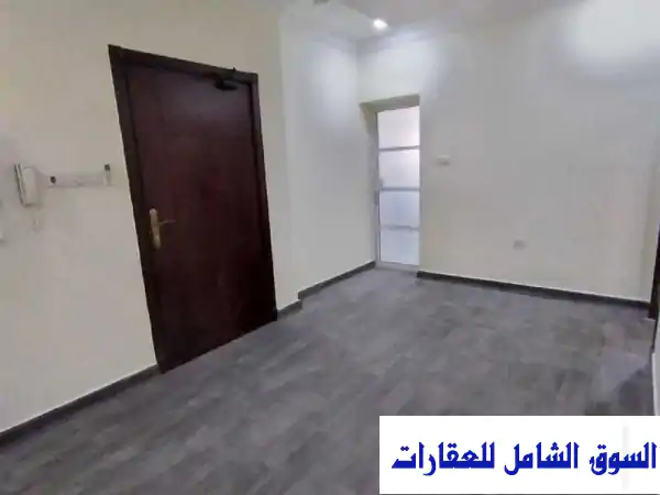 شقة عائلية مميزة للإيجار في البديع | غرفتين،...