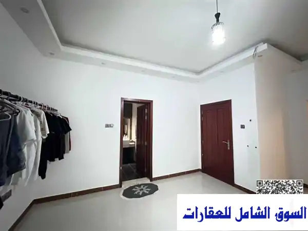 فيلا كلاسيكية فاخرة للإيجار بالروضة 1 عجمان | 5 غرف ماستر | تشطيب راقي وموقع حيوي