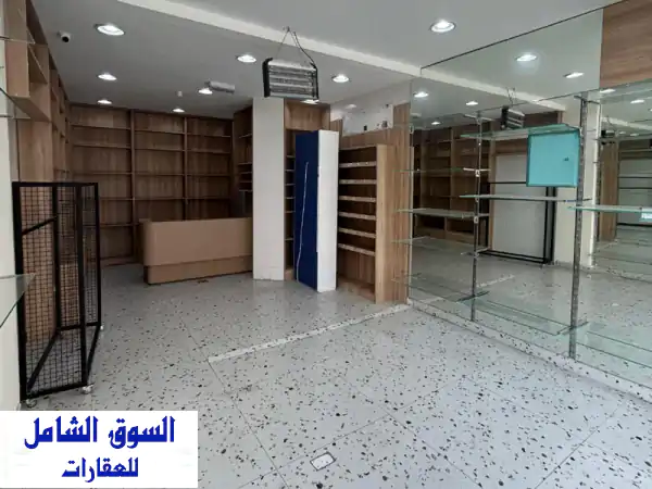فرصة لا تعوض: محل تجاري سوبر ديلوكس للإيجار بحولي | فترة سماح + مواقف | 40م² جاهز