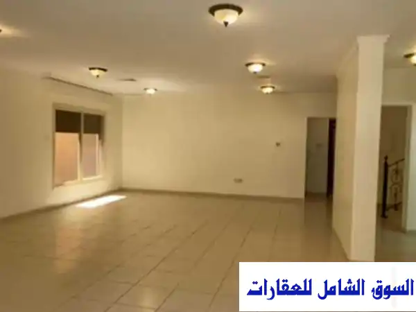 فيلا فاخرة للإيجار في منطقة العقيلة مثالية...