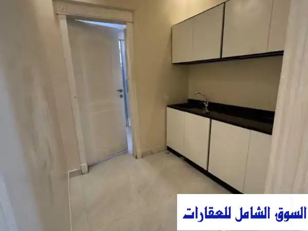 شقة فسيحة للإيجار بالمدينة المنورة - حي شوران | 4...