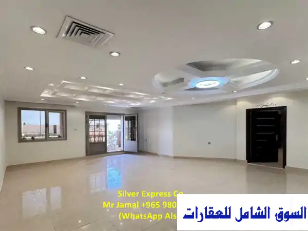 فيلا فخمة للإيجار بالمنقف، الأحمدي | 4 غرف نوم...