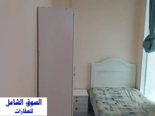 بارتيشن شيرينج للإيجار (بنات فقط) في عجمان الراشدية 1...