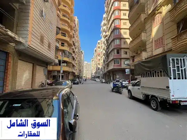 شقة فاخرة للبيع في شارع المشير - مساحة 173 متر -...