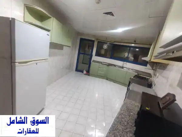 سكن هادئ أنيق للبنات في المجاز 2 -  بدءًا من 600 درهم فقط!