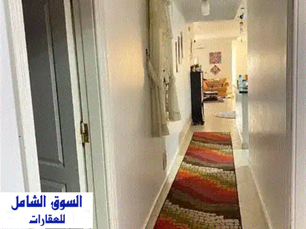 شقة فاخرة 205م² (مساحة فعليّة 240م²) بالنرجس عمارات - فرصة ذهبية من المالك!