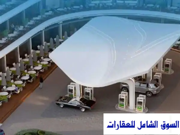 فرصة استثمارية ذهبية! محل تجاري 55م² + رووف على البحر في Blue Hub Mall - العين السخنة