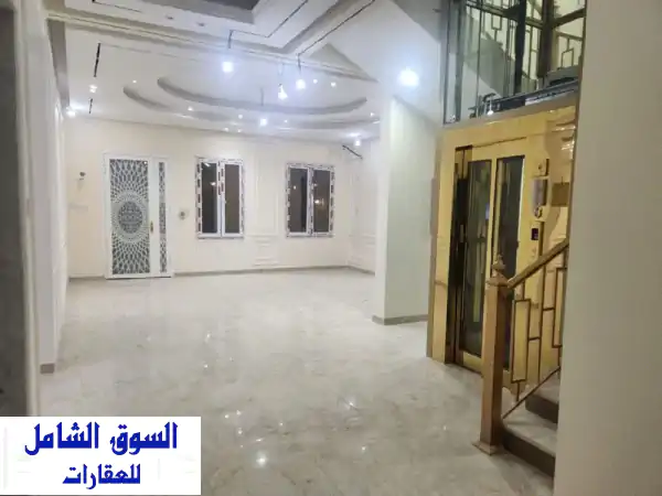 عمارة راقية للبيع في بن محمود - 18 شقة + إيجار قديم!