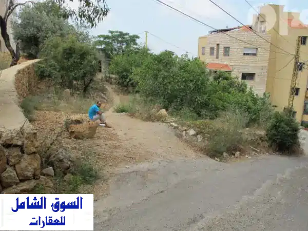 فرصة ذهبية! أرض للبيع في جورة البلوط - منزل حجري فاخر...